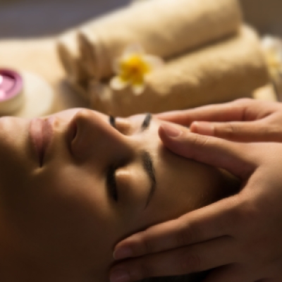 Massagens terapêuticas Tratamento Especializado no Alívio de Dores.......