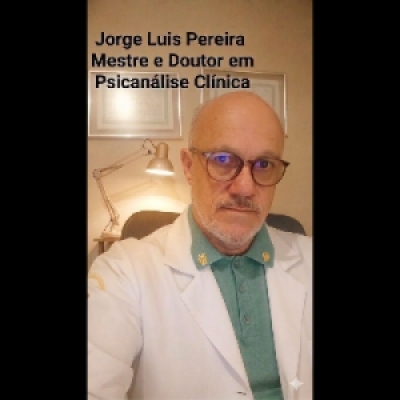 A clínica psicanalítica não se faz apenas com teoria, mas com o ....... 