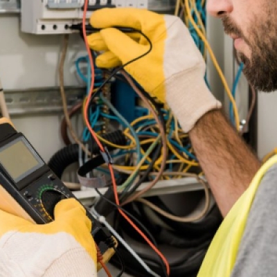 Eletricista Mogi das Cruzes. Manutenção, Instalação. Consulte-nos......